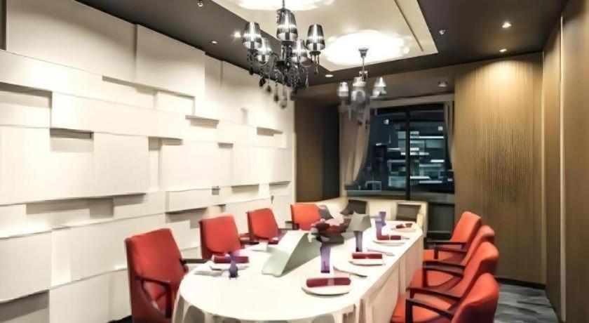 New Hankyu Hotel Ōsaka