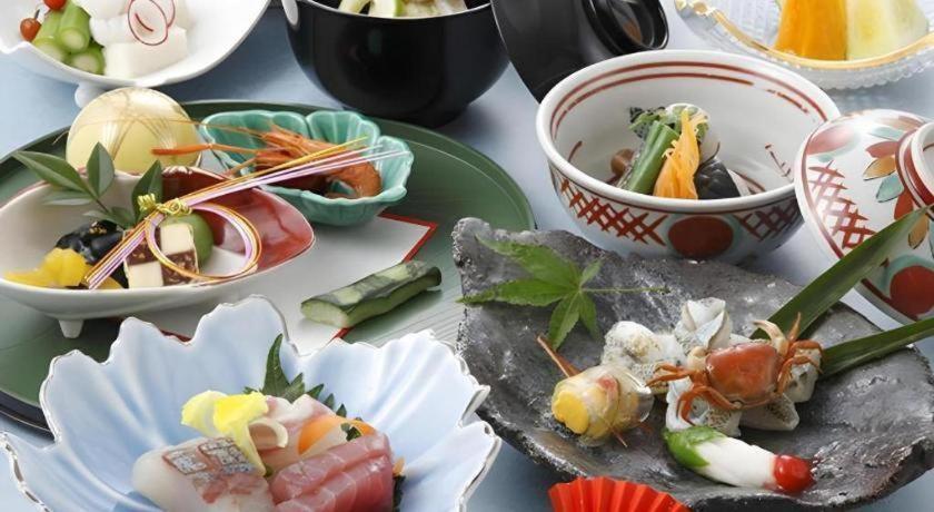 New Hankyu Hotel 4*